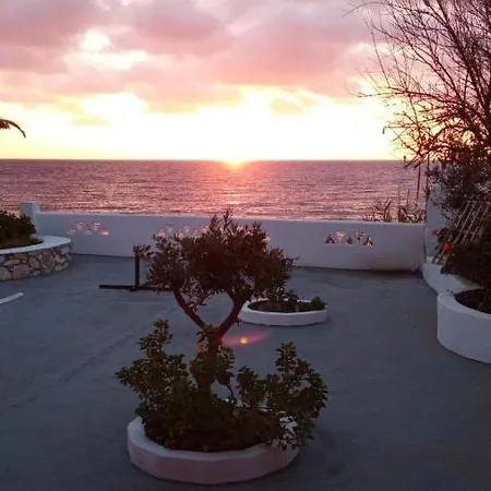Skyros Seafront Experience-A Step Away To The Sea *